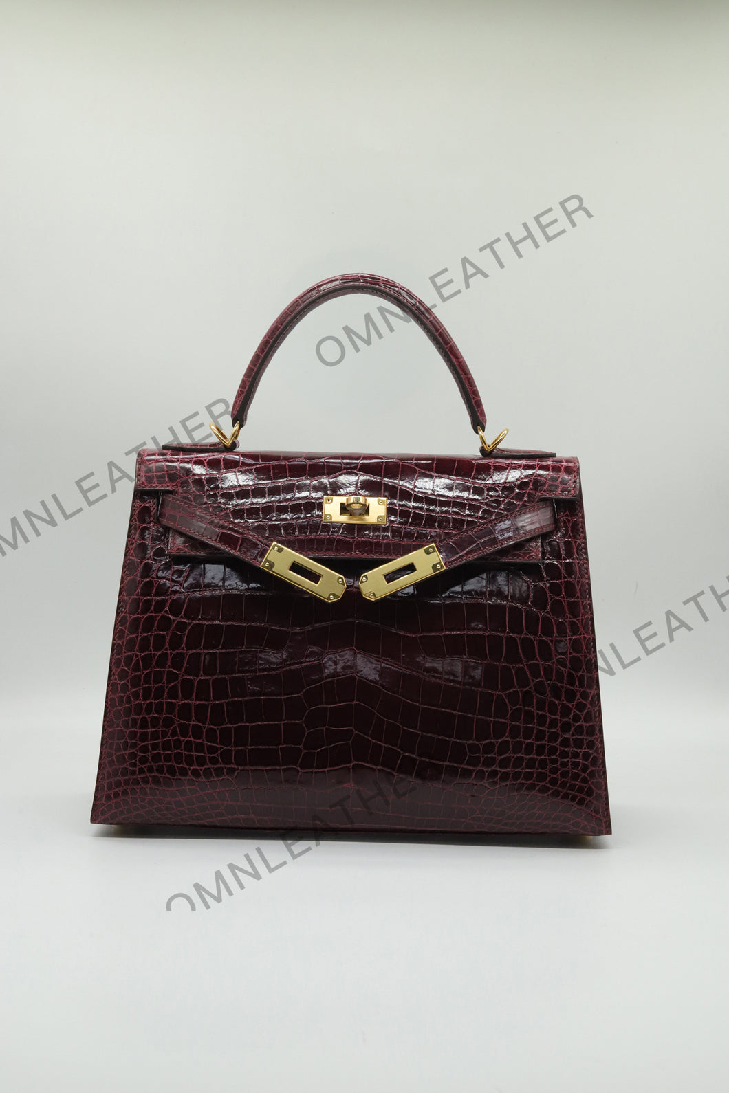 Verona 28 Kelly Style Glossy Saltwater Croc Leather Bordeaux Color Gold Hardware
