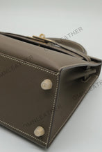 Load image into Gallery viewer, Verona 28 Kelly Style Fully Handmade Epsom Leather Etoupe Color Gold Hardware
