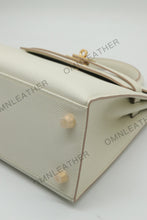 Load image into Gallery viewer, Verona 25 Kelly Style Fully Handmade Epsom Leather Cream Color Gold Hardware
