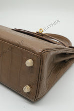 Load image into Gallery viewer, Verona 25 Kelly Style Opaque Saltwater Croc Leather Etoupe Color Gold Hardware
