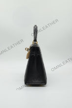 Load image into Gallery viewer, Verona 22 Small Size Kelly Style Fully Handmade Ostrich Leather
